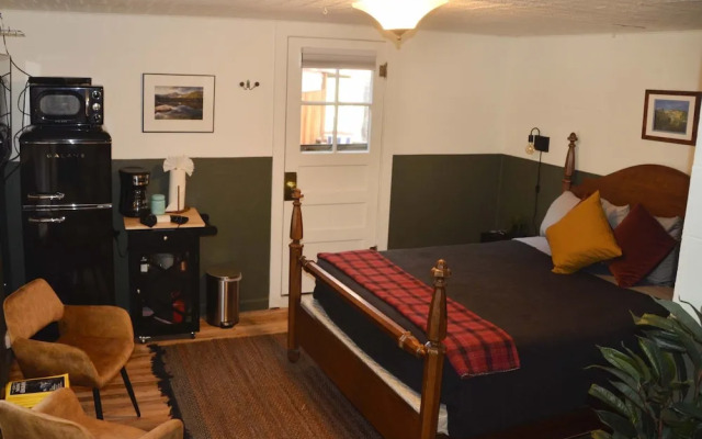 The Woolly Bugger Inn