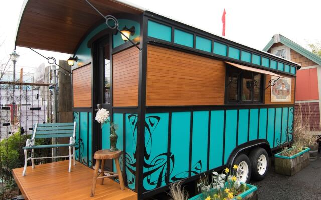Caravan- The Tiny House Hotel