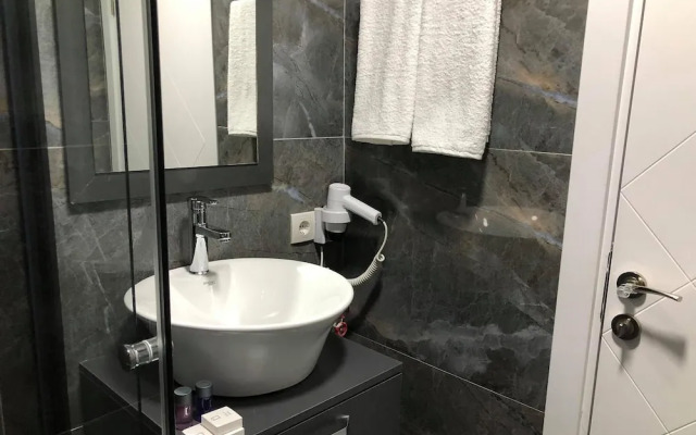 Ege Pearl Hotel