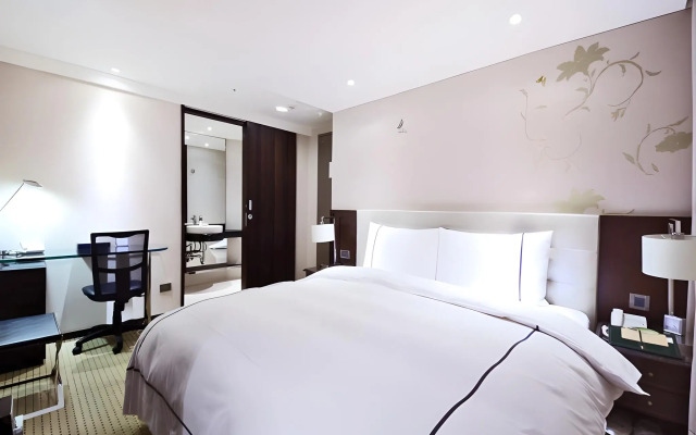 K Hotels Dunnan