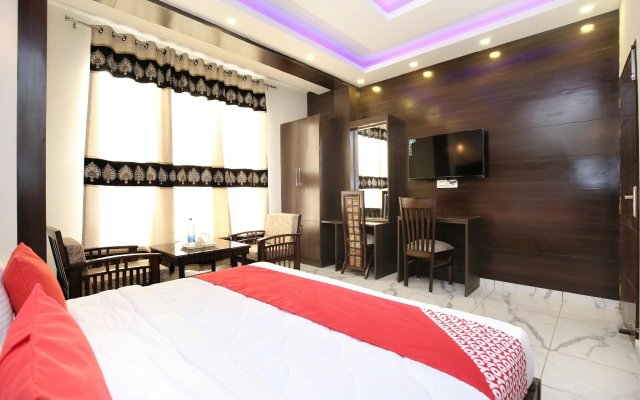 Hotel Ska Hometel by OYO Rooms