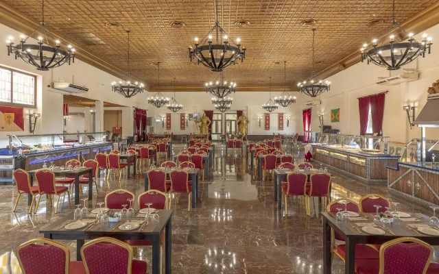 Magic Robin Hood Waterpark Lodge Resort