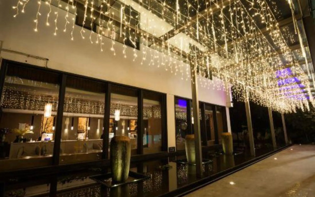 Wuzhen Mingli Hotel