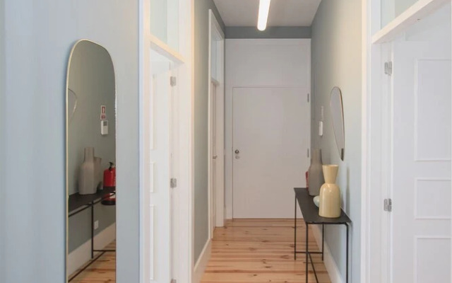 Liiiving - Art Design Apartment II