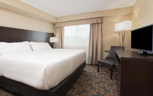 Holiday Inn Express & Suites Fredericton, an IHG Hotel