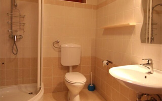 Barbalić Dario Apartment 1 with garden terrace