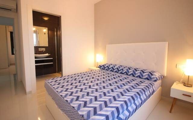 Luxury Frontbeach Groundfloor Higuericas