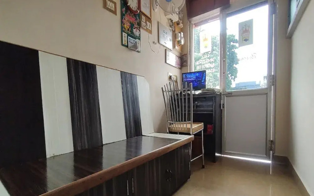 Sri Sivalakshmi AC Guest House