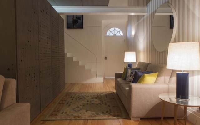 Lóios ao Cubo by Una