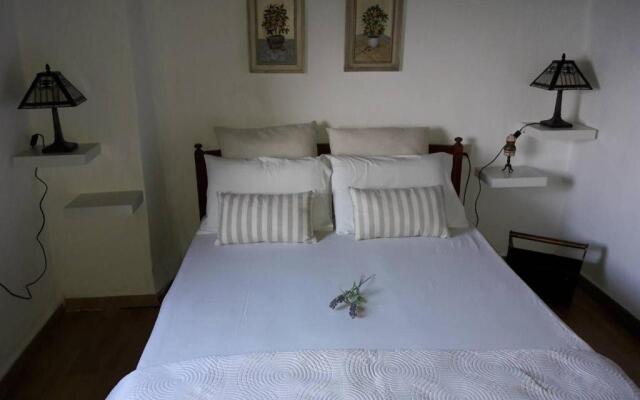 Deep Blue Villa at potistika