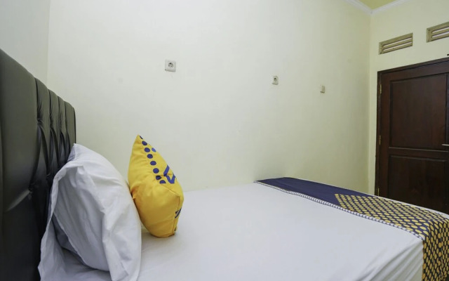 SPOT ON 2219 Madina Residence Syariah