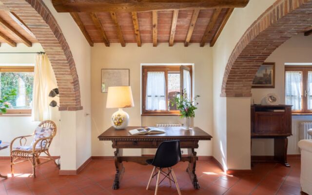 Casale il Giglio 34410