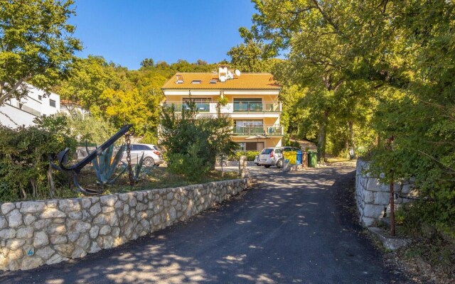 Awesome Apartment in Omisalj With 2 Bedrooms and Wifi