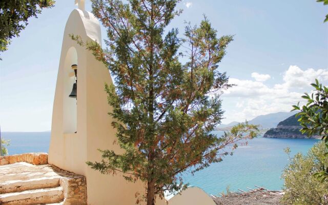 Muses Seaside Villas