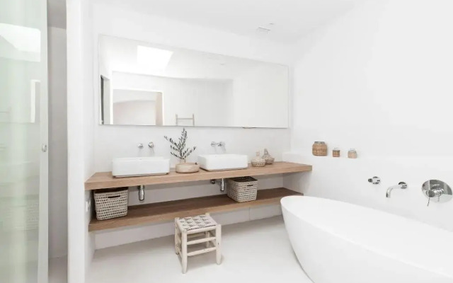 Torre Vella – Fontenille Collection
