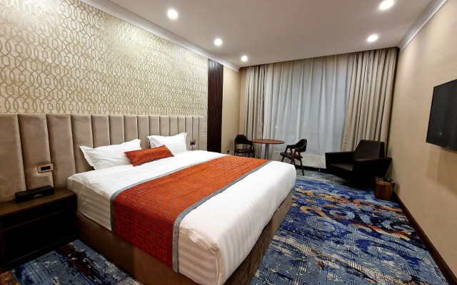 New West Hotel