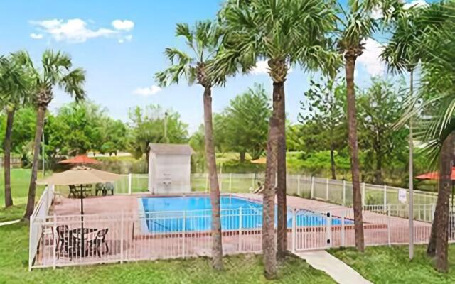 Days Inn by Wyndham Jacksonville South Memorial Hospital