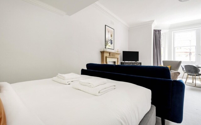 The Belgravia Suite Next to Sloane Square