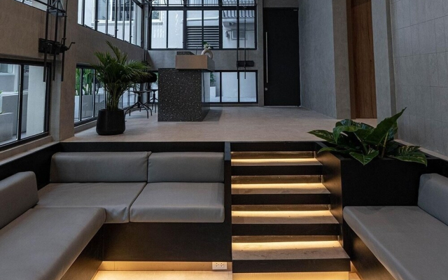 Ex2 Hotel
