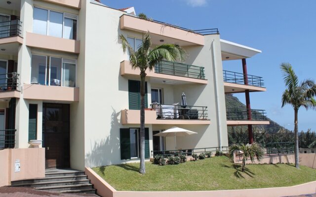 Atlantic View Apartment by our Madeira