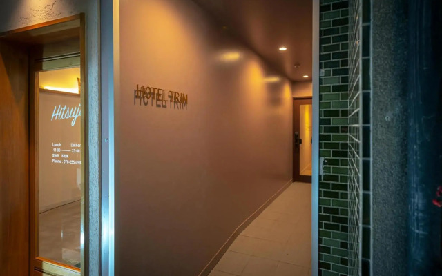 Hotel Trim
