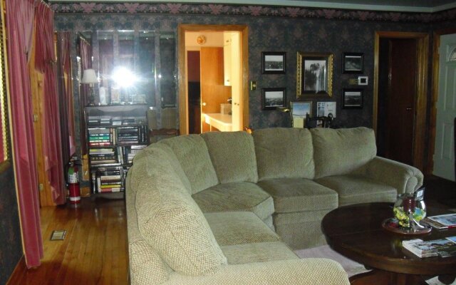 Hampton Bed and Breakfast