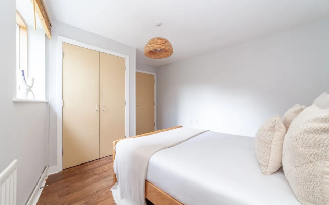 The Whitecross Street Apartment