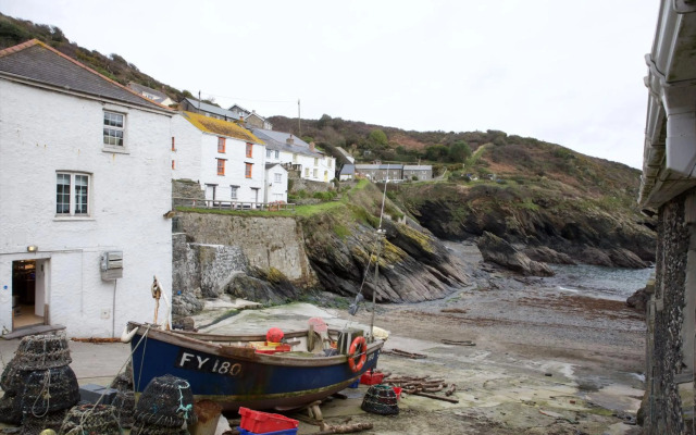 The Lugger Hotel