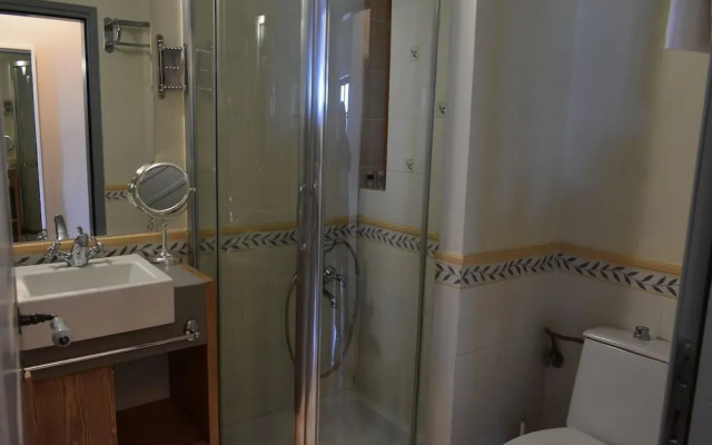 Kiriaki Guesthouse & Suites