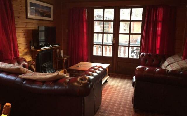 Lurchers Cabin Aviemore