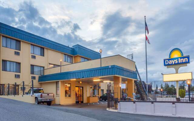 Days Inn by Wyndham Bellingham