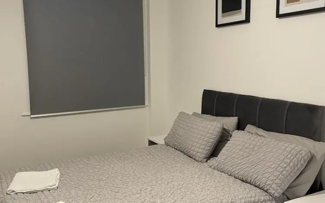 2 Bedroom Luxury Apartment in Barking