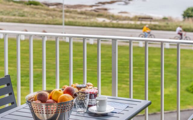 Les Trois Iles 19655