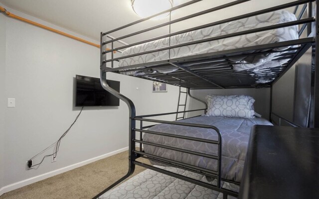 Eagles Roost 6 Bedroom Duplex