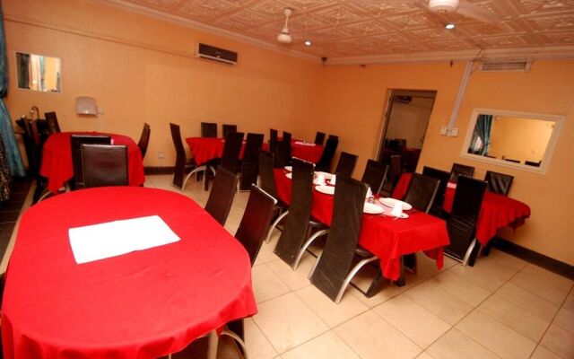Serob Hotels