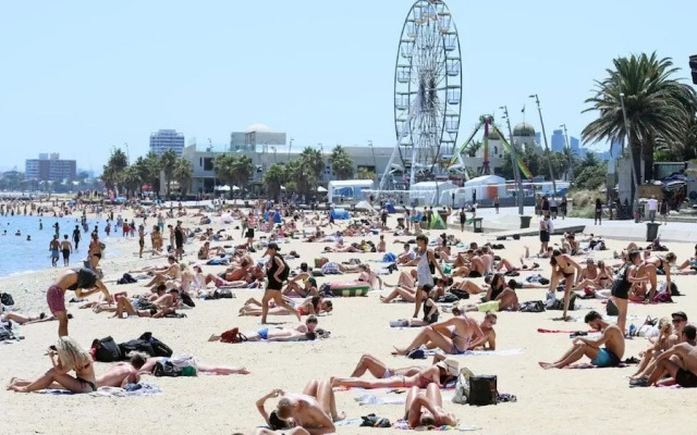 St Kilda Accommodation - Hostel