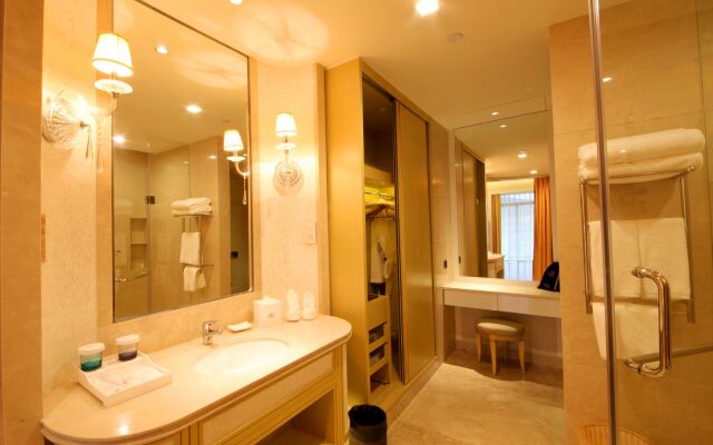 Four Points By Sheraton Heyuan Resort