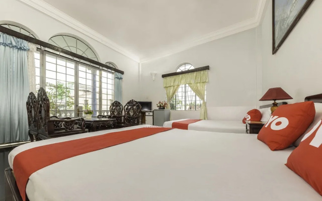 OYO 718 Nu Hoang Hotel