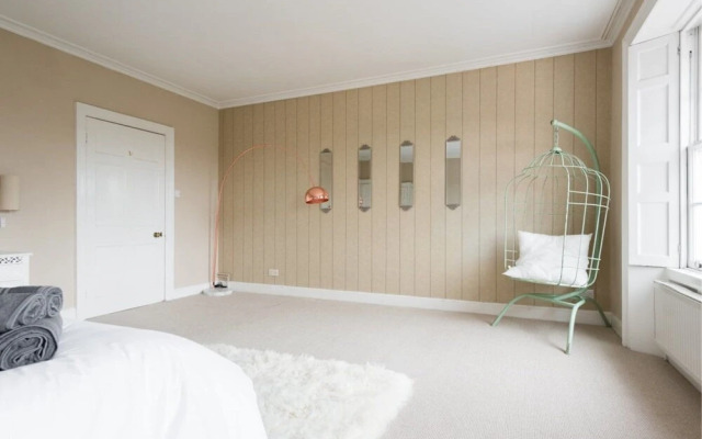 The Prince George Townhouse - Gorgeous 5bdr Townhouse