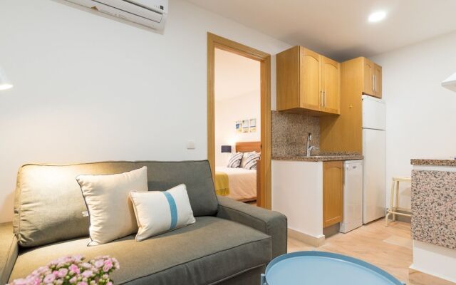 MalagaSuite Marbella Beach Apartment