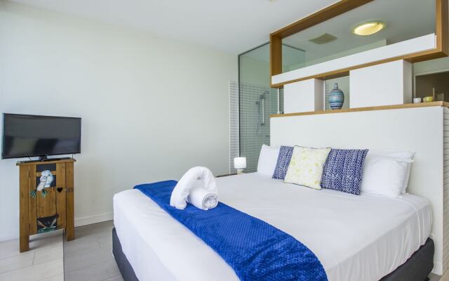 1 Bright Point Apartment 4303