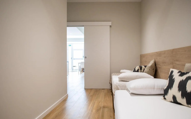 Valencia Port Rooms I