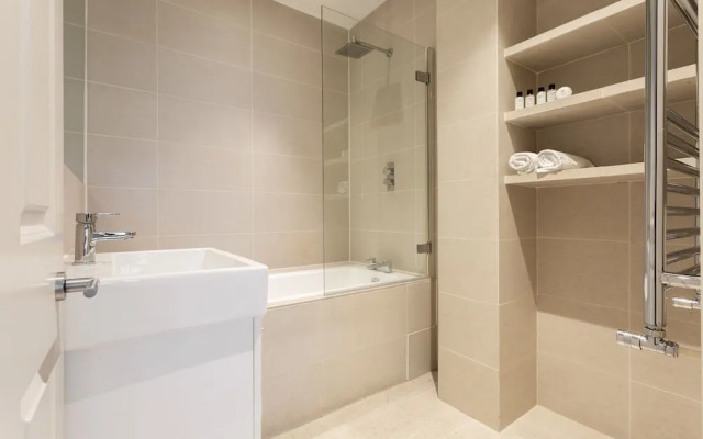 Ossington Street by Onefinestay