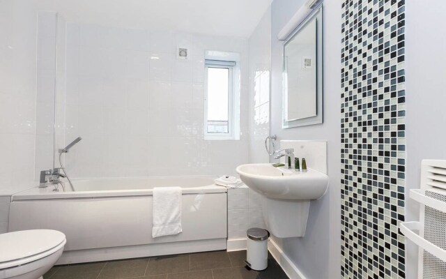Amazing 2BR Manchester Apartment