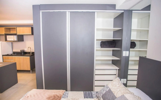 Studio Ensolarado em Andar Alto - ALL1509