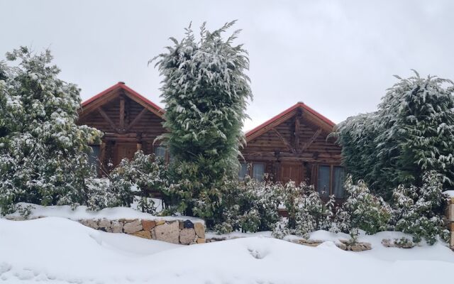 Wood Hills Hotel & Resort