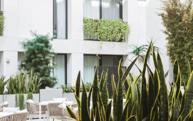 The Godfrey Hotel Hollywood