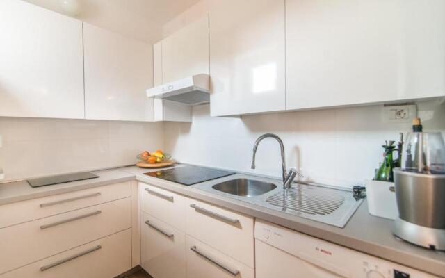 Apartment Complex Kampic
