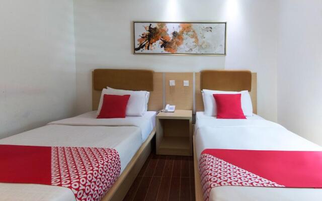 Aira Hotel