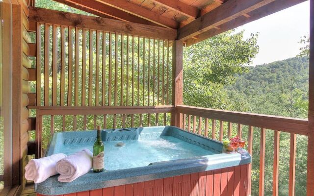 Snuggled In 1 Bedroom 1 Bathroom Cabin